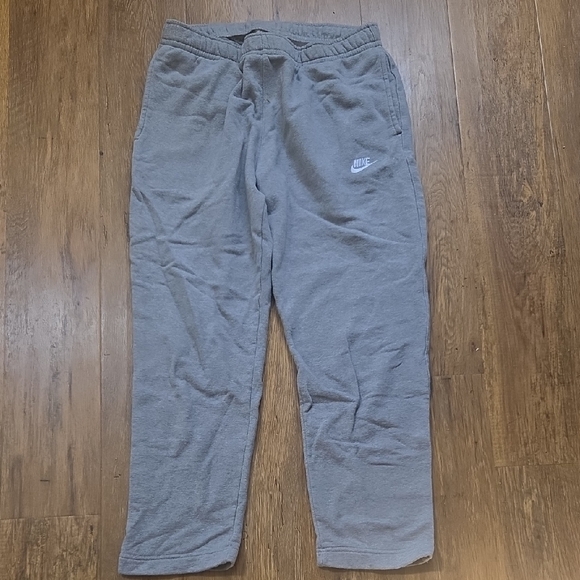 Nike Gray Sweatpants - Picture 1 of 4